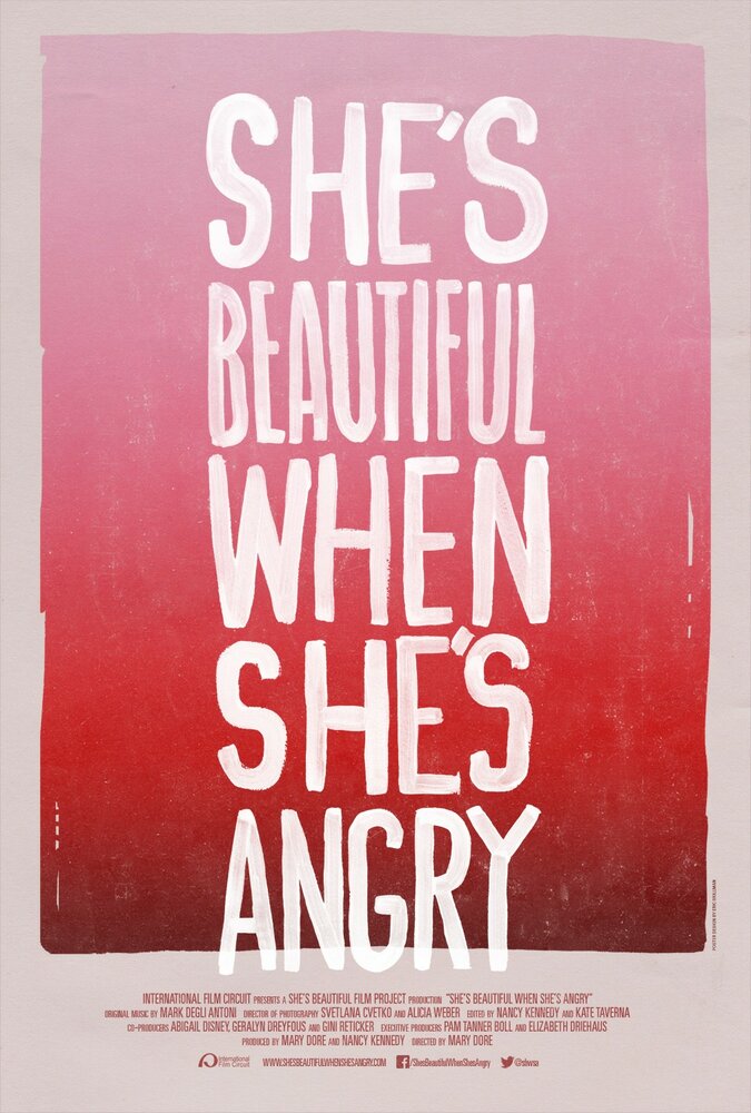 Она прекрасна, когда злится (2014) постер